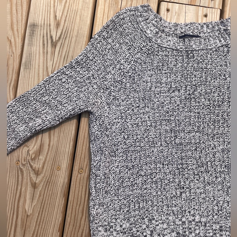 American Eagle black & white knitted sweater - Picture 3 of 6